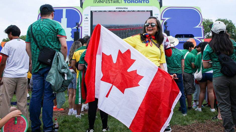 À Toronto, le Canada vibre pour son grand premier rendez-vous mondial